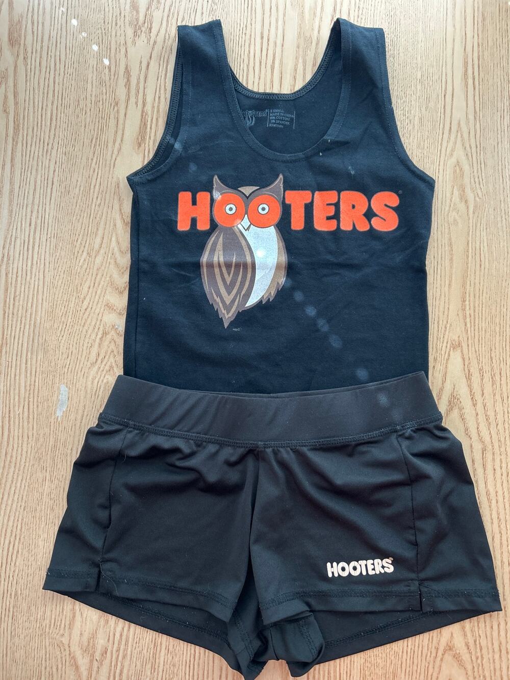 b1 Womens 2pc Hooters Girl Worn Uniform Tank & Shorts Xs/Xs Waist 12-15”